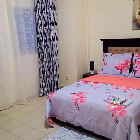 Kenza Lux Appart Daire Bafoussam Dış mekan fotoğraf